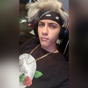 Meet your Posher, Juan